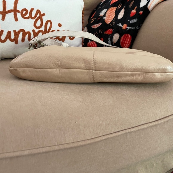 Coach Handbag - Picture 3 of 4